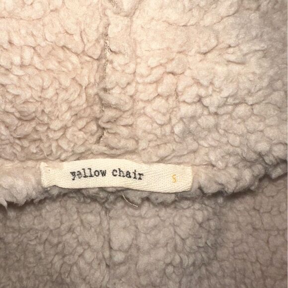 Boutique Faux Suede and Shearling Vest - Picture 9 of 9